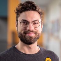 Portrait von Tim Schrills